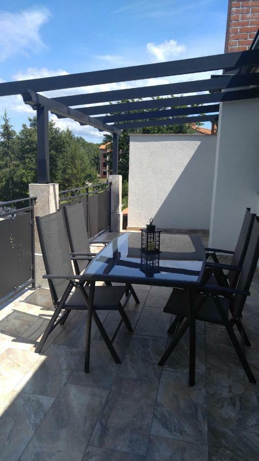 Apartmani Roberta Jurdani Exterior foto
